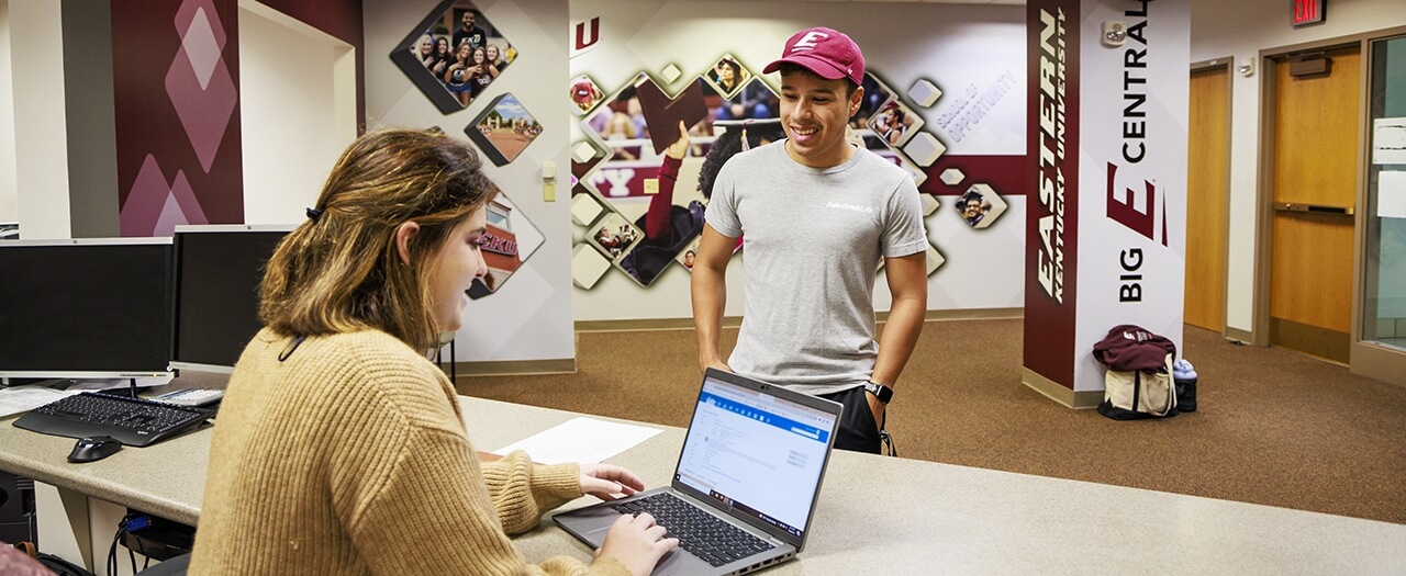 Student receiving services at EKU's Big E Central.